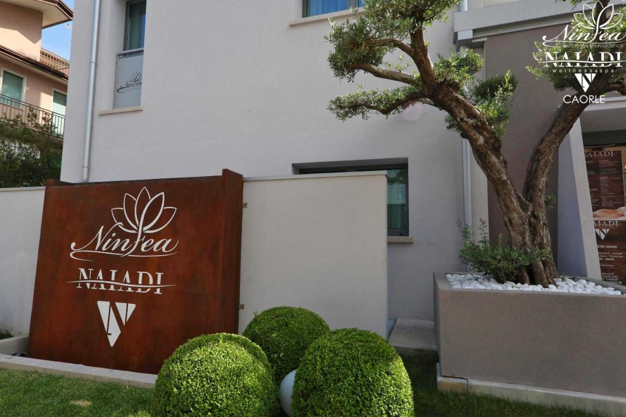Ninfea Wellness & Spa Residence Каорле Екстериор снимка