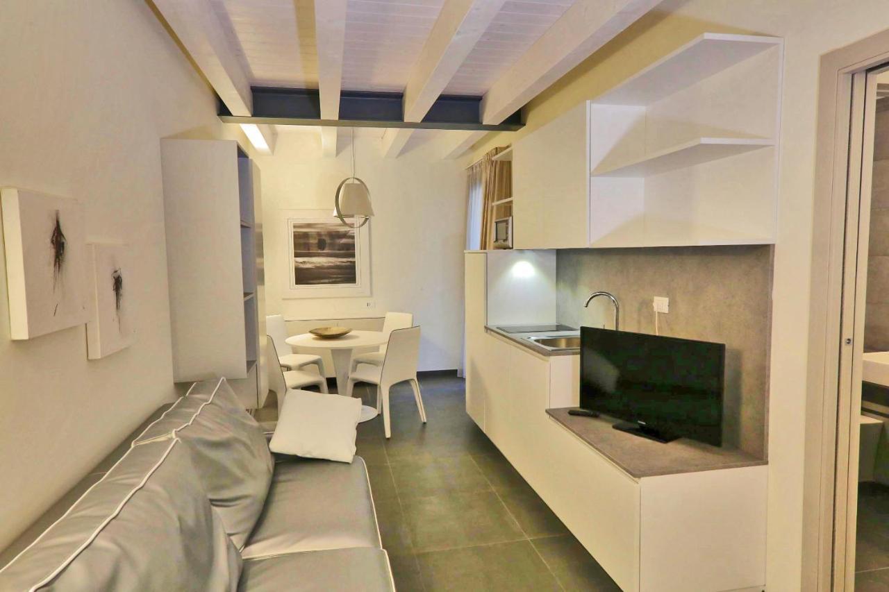 Ninfea Wellness & Spa Residence Каорле Екстериор снимка