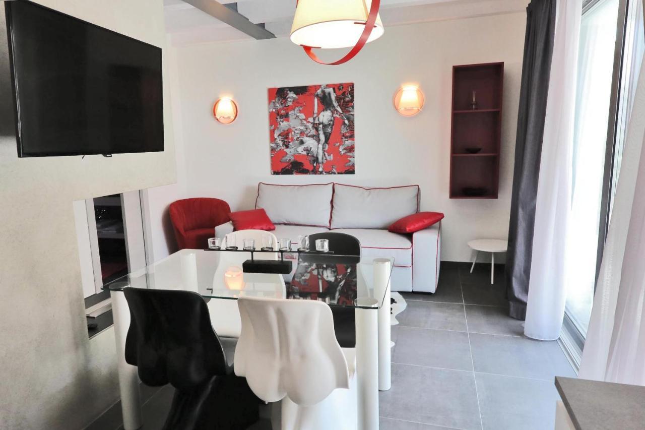 Ninfea Wellness & Spa Residence Каорле Екстериор снимка