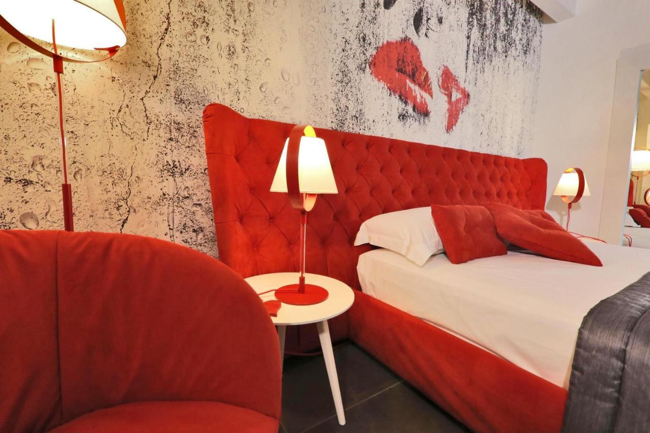 Ninfea Wellness & Spa Residence Каорле Екстериор снимка