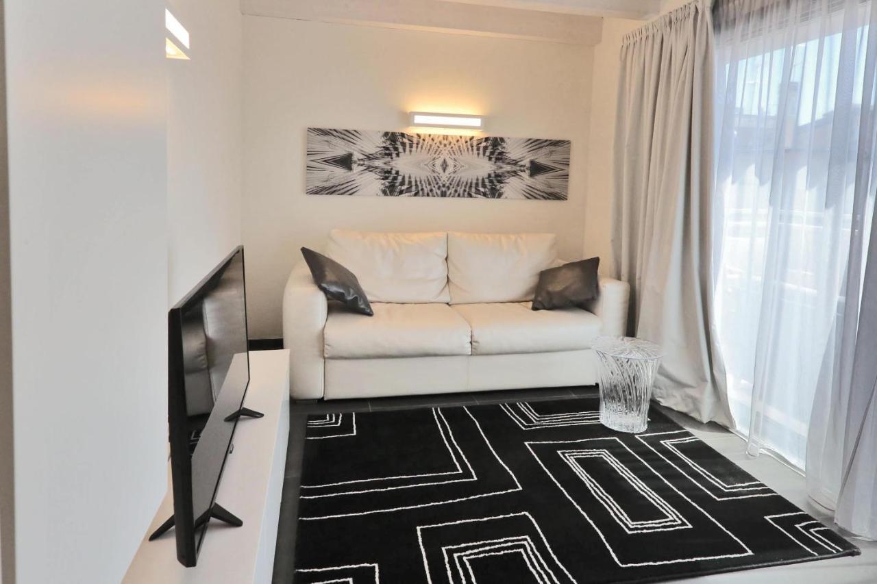 Ninfea Wellness & Spa Residence Каорле Екстериор снимка