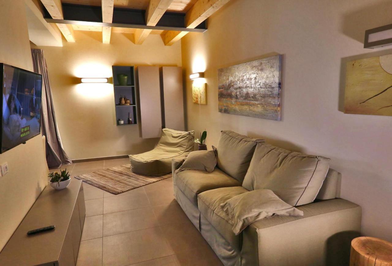 Ninfea Wellness & Spa Residence Каорле Екстериор снимка